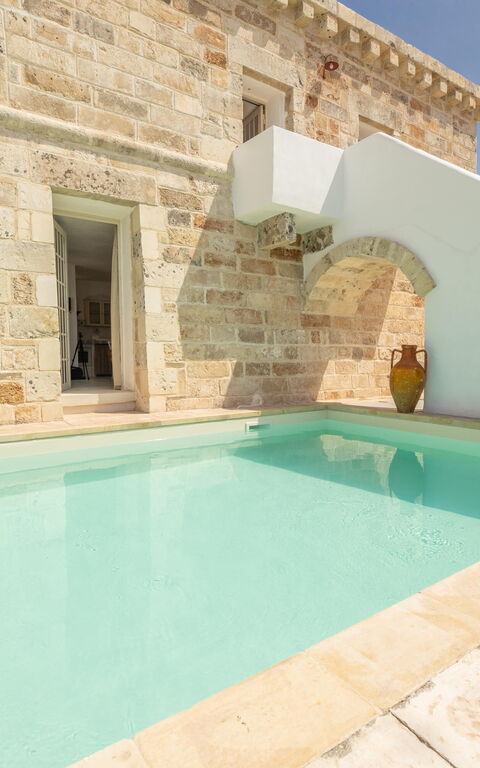 Villa Turris: Exteriör, Utomhus