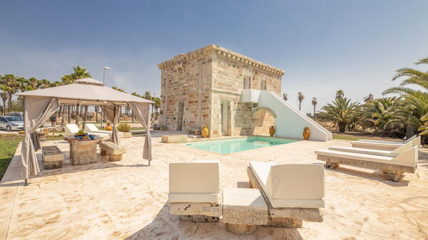 Villa Turris: Balkong / terrass / uteplats, slå samman