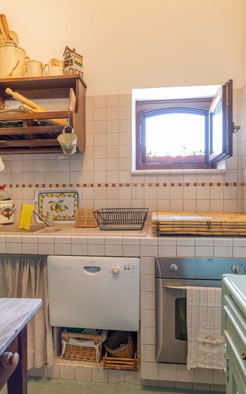 Trullo Patricia Pool: Kök