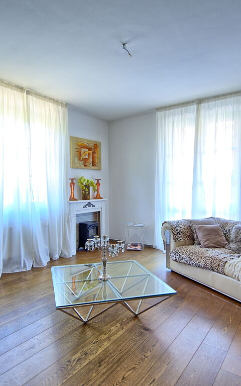 Casa White: Vardagsrum