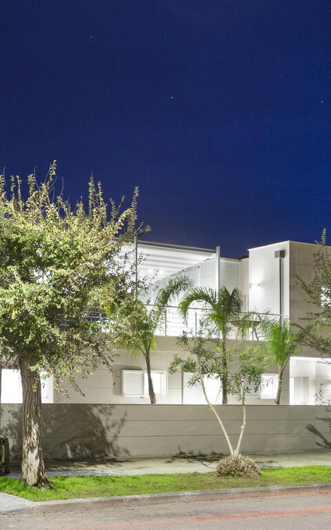 Villa Vera: Exteriör, Huvudentré