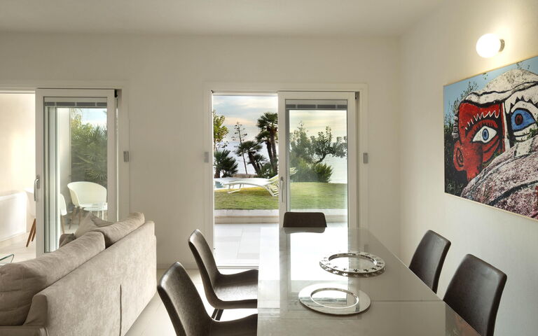 Villa Vera: Huvudentré, Lunchrum