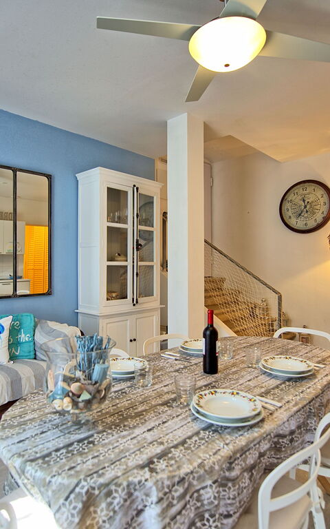 Casa Riva: Lunchrum, Vardagsrum