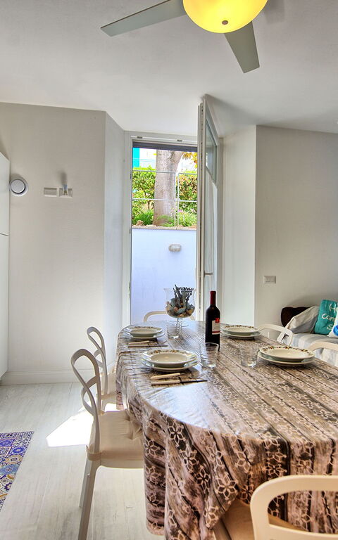 Casa Riva: Kök, Lunchrum, Vardagsrum