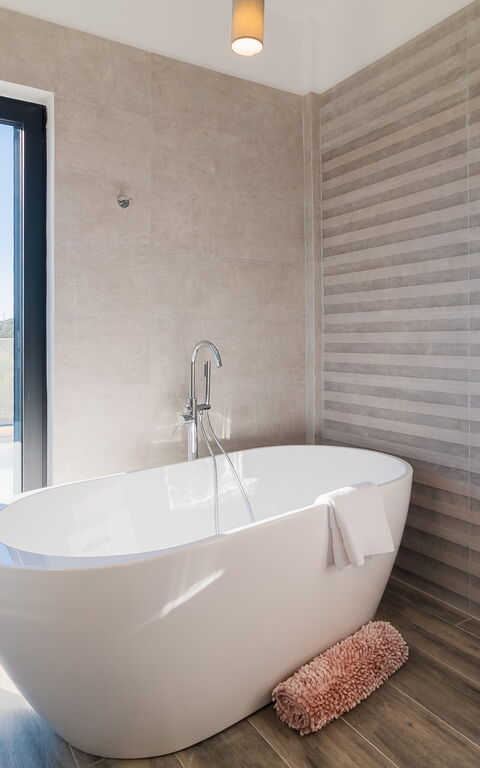 Villa Olivum: Badrum, Rumsinformation