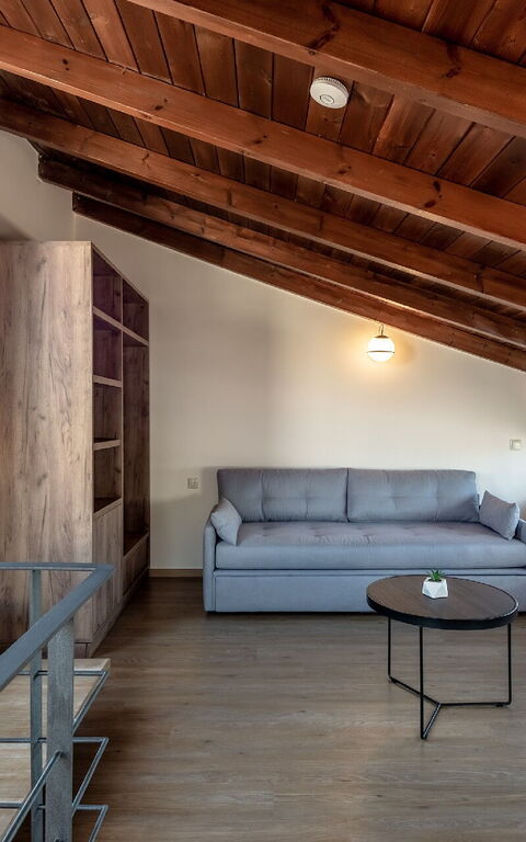 Phaedra: Andra rummet, Balkong / terrass / uteplats, Visningar