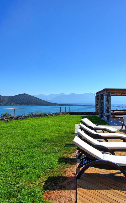 Villa Marina: slå samman, Trädgård, Utomhus