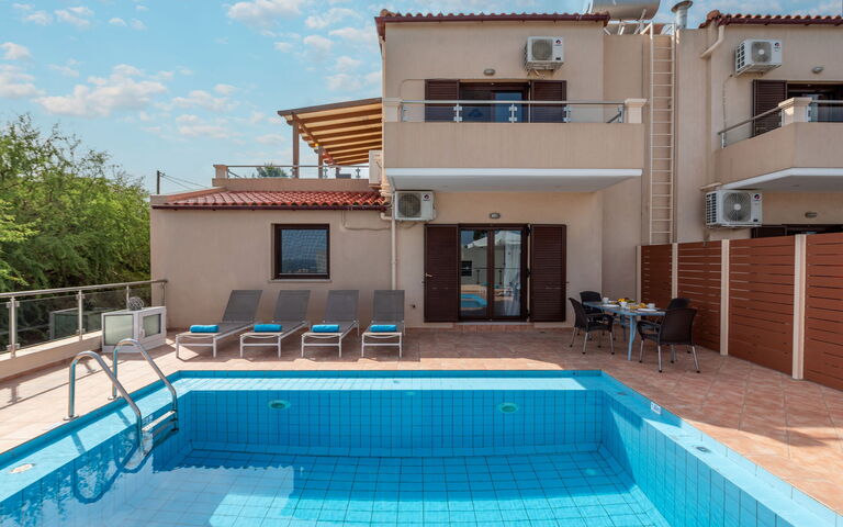 Villa Flora: Exteriör, slå samman, Utomhus