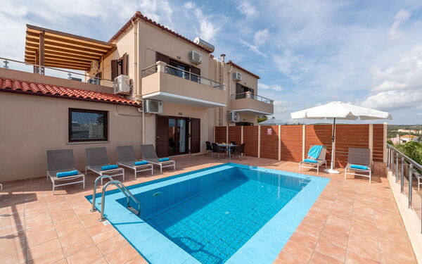 Villa Flora: Exteriör, slå samman, Utomhus