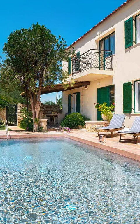 Villa Giani: Exteriör, slå samman