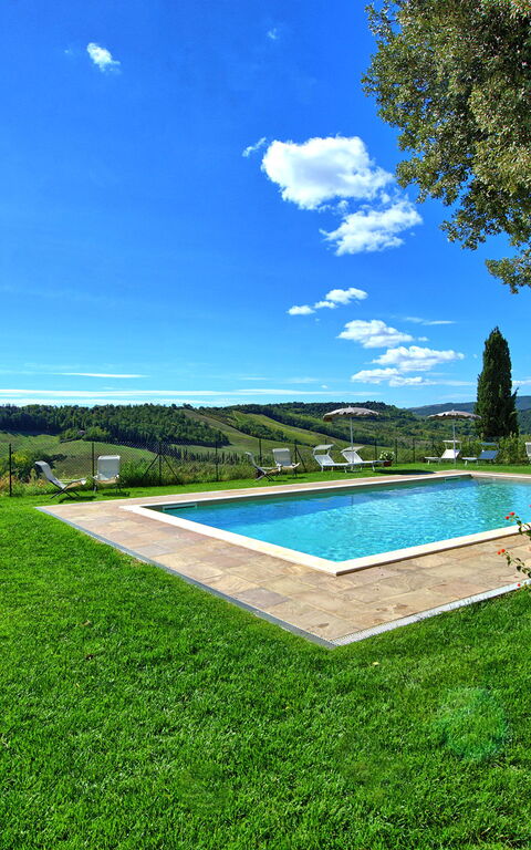 Montauto: Exteriör, slå samman, Trädgård, Visningar