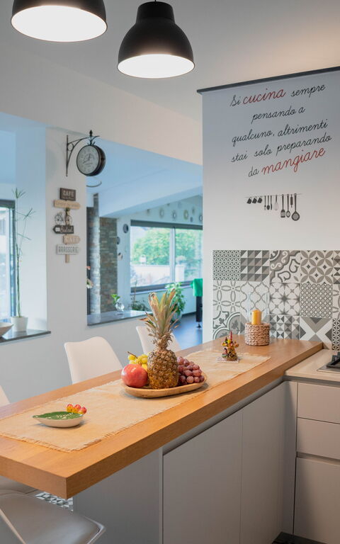 Villa Vincenzo: Balkong / terrass / uteplats, Kök