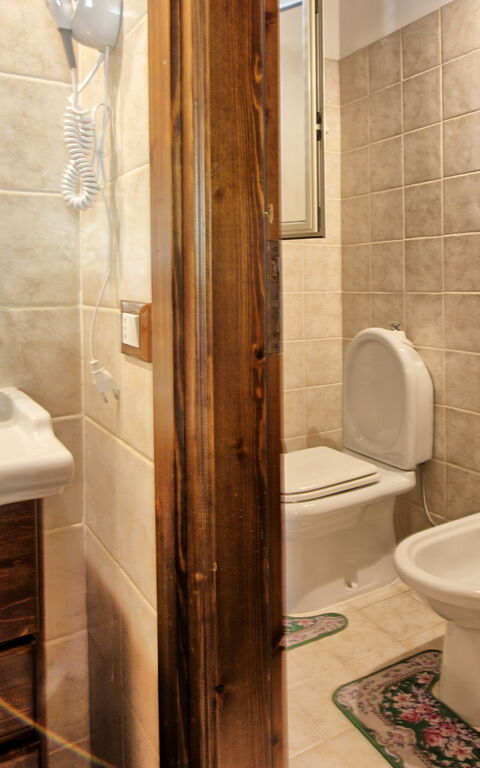 Villa Maddalena: Badrum