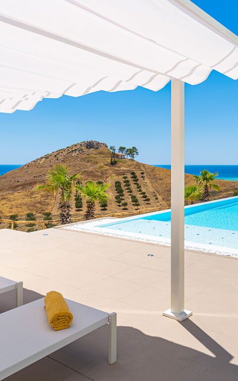 Villa Domizia: slå samman, Visningar