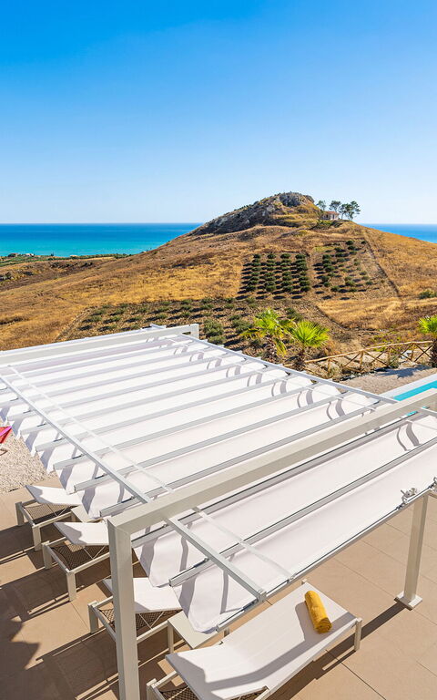 Villa Domizia: slå samman, Visningar