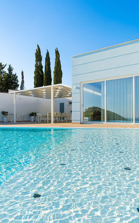 Villa Domizia: slå samman