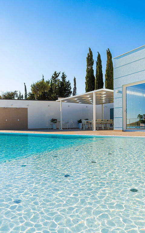 Villa Domizia: slå samman