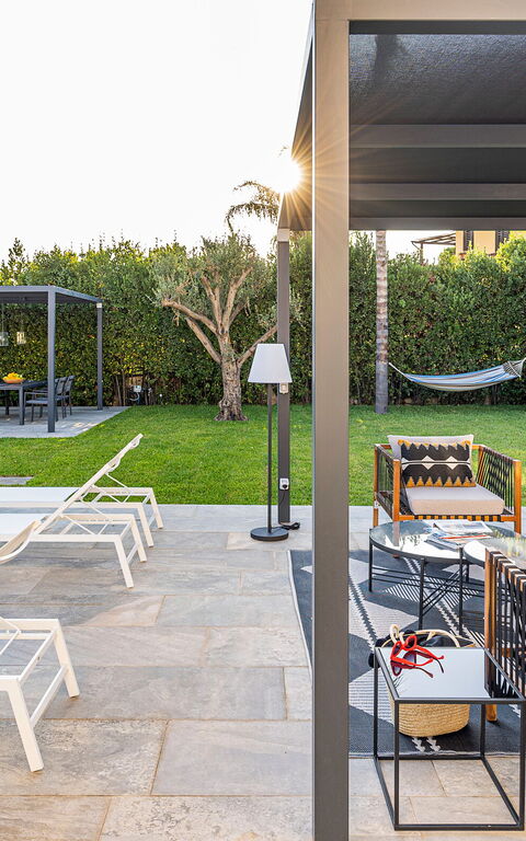 Villa Bonita: Balkong / terrass / uteplats, Exteriör, Trädgård, Utomhus