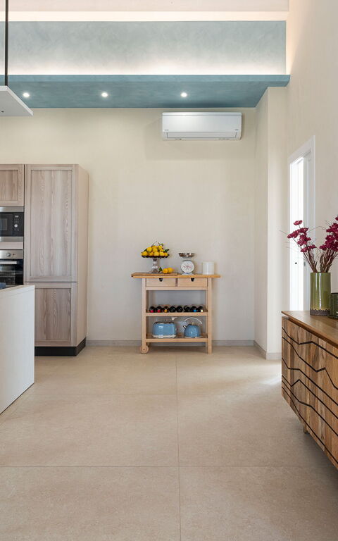 Villa Mora: Kök, Lunchrum, Vardagsrum