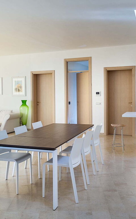 Villa Corte Dorata: Kök, Lunchrum, Vardagsrum