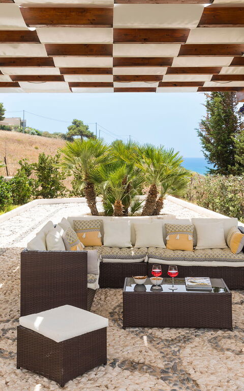 Villa Anthea: Exteriör