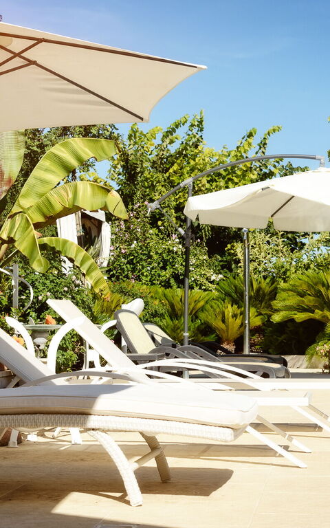 Villa Vittoria: Trädgård, Utomhus, Visningar