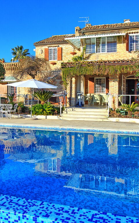 Villa Vittoria: slå samman