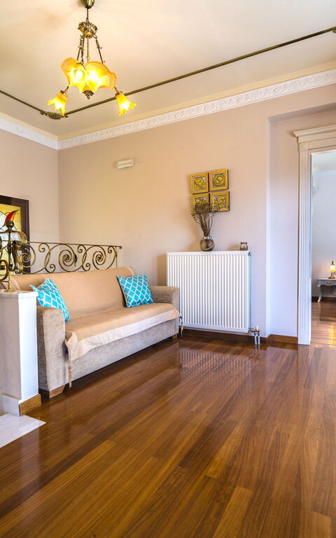 Iro Royal Villa: Rumsinformation