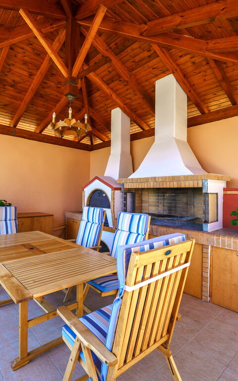 Iro Royal Villa: Balkong / terrass / uteplats, Exteriör, Utomhus