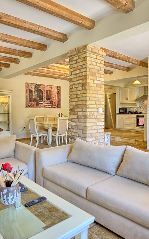 Villa Angie: Vardagsrum