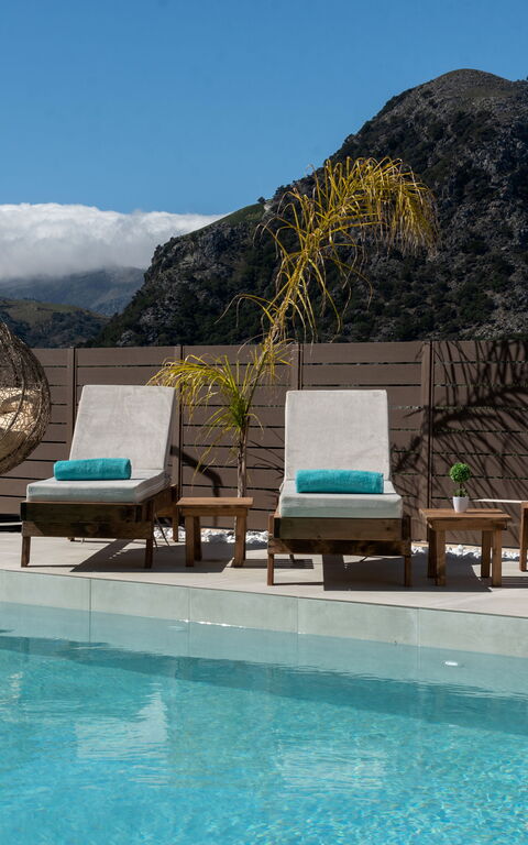 Villa Silentium Evilia: Exteriör, slå samman, Utomhus