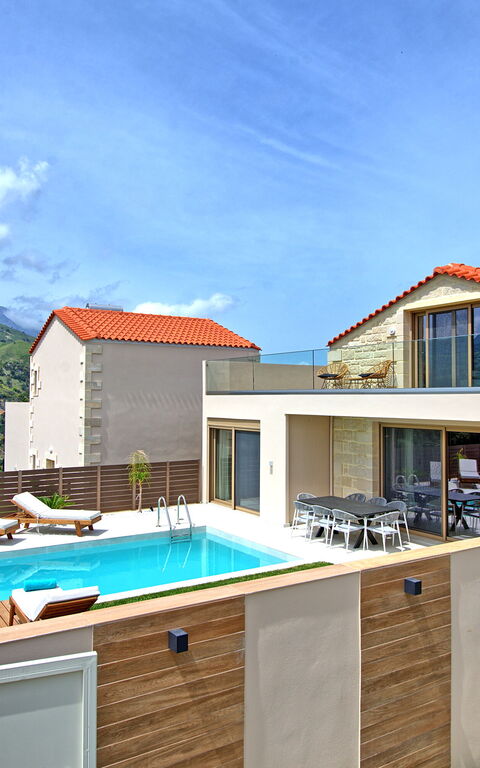 Villa Silentium Evilia: Exteriör, slå samman, Utomhus