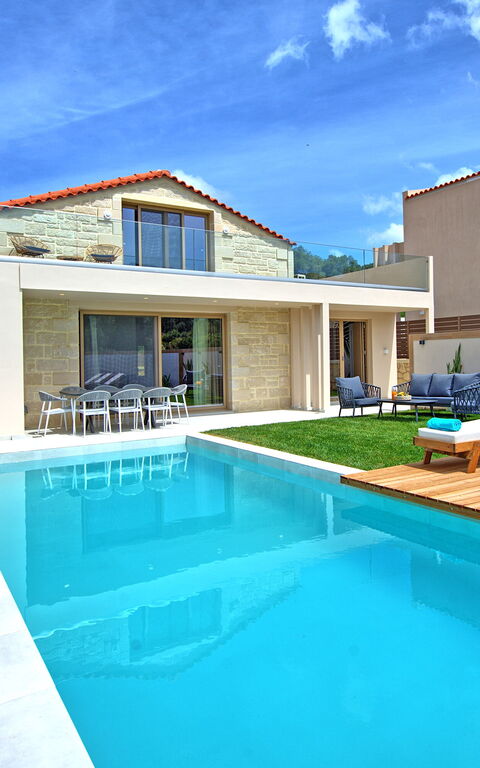 Villa Silentium Evilia: Exteriör, slå samman, Trädgård, Utomhus