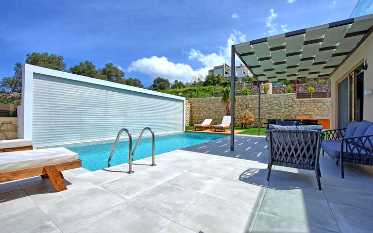 Villa Silentium Ionia: Balkong / terrass / uteplats, slå samman, Utomhus