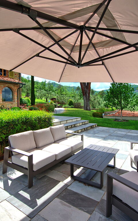 Villa Bellostare: Trädgård, Utomhus