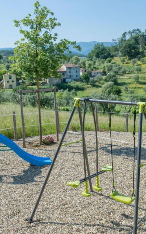 Bello Stare: Exteriör, Utomhus