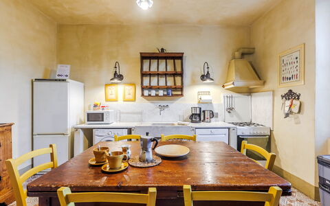 Semesterboende Giallone: Kök, Lunchrum