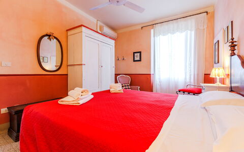 Semesterboende Rossello: sovrum