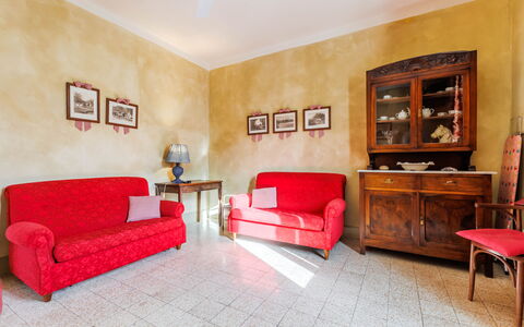 Semesterboende Rossello: Vardagsrum