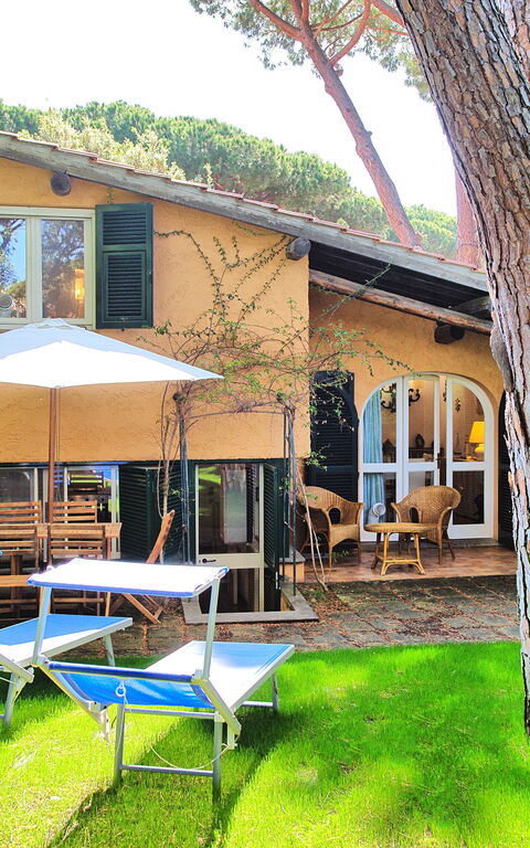 Le Dune: Exteriör, Utomhus