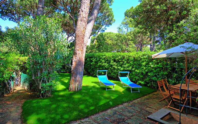 Le Dune: Exteriör, Utomhus