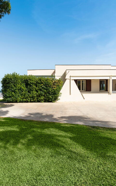 Stella Maris: Exteriör, Huvudentré, Trädgård, Utomhus