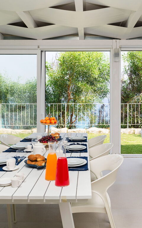 Stella Maris: Lunchrum, Visningar