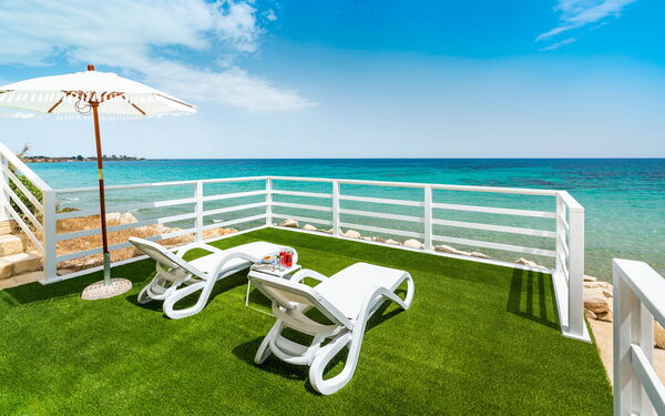 Stella Maris: Exteriör, Trädgård, Utomhus, Visningar