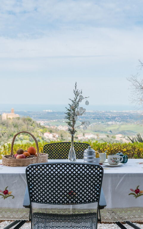 La Nocciola: Exteriör, Trädgård, Utomhus, Visningar