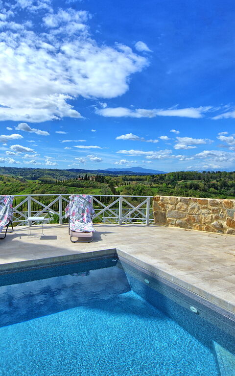 Santo Stefano: slå samman, Utomhus