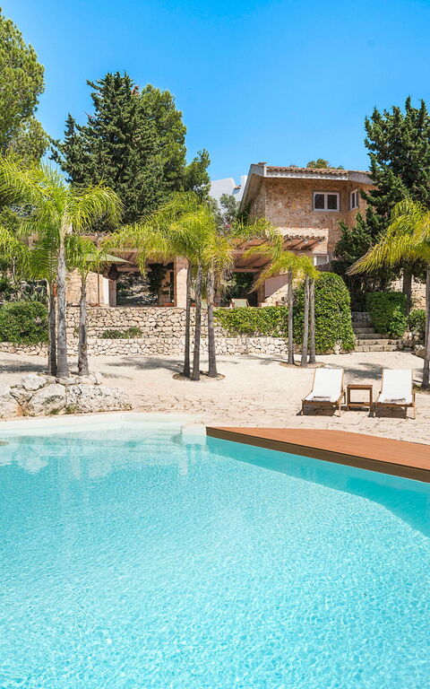 Villa Madda: Exteriör, slå samman, Utomhus