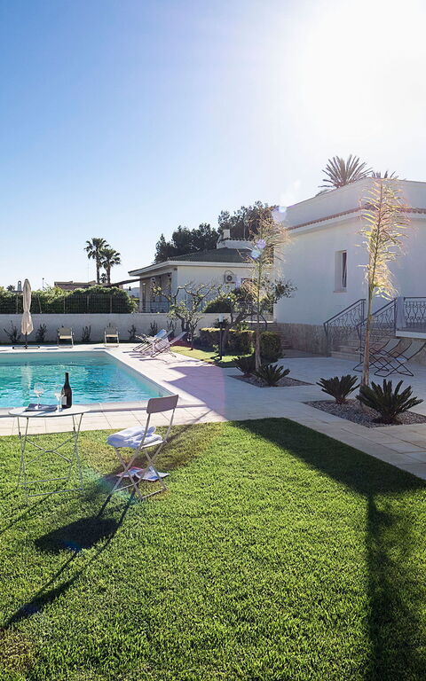 Villa Rita: Exteriör, slå samman, Trädgård, Utomhus