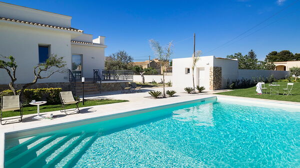 Villa Rita: Exteriör, slå samman, Trädgård, Utomhus