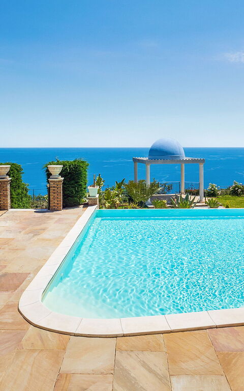 Buena Vista: Exteriör, slå samman, Utomhus, Visningar